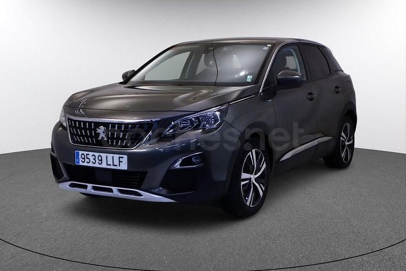 Usado Peugeot 3008 Allure 225 CV (165 kW) 2021 Gris / plata SUV