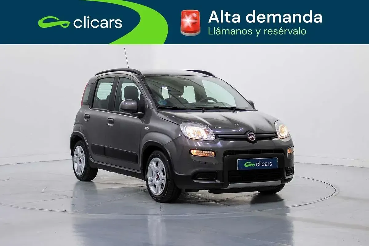 Usado Fiat Panda 69 CV (50 kW) 2022 Gris Utilitario
