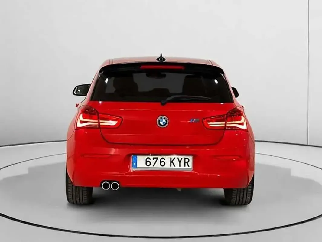 Käytetty BMW 120 190 HP (139 kW) 2016 Punainen Viistoperä