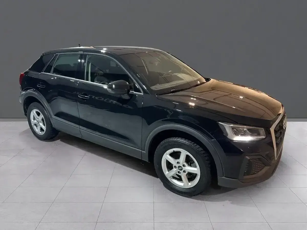 Usado Audi Q2 Premium 110 CV (80 kW) 2024 Negro SUV