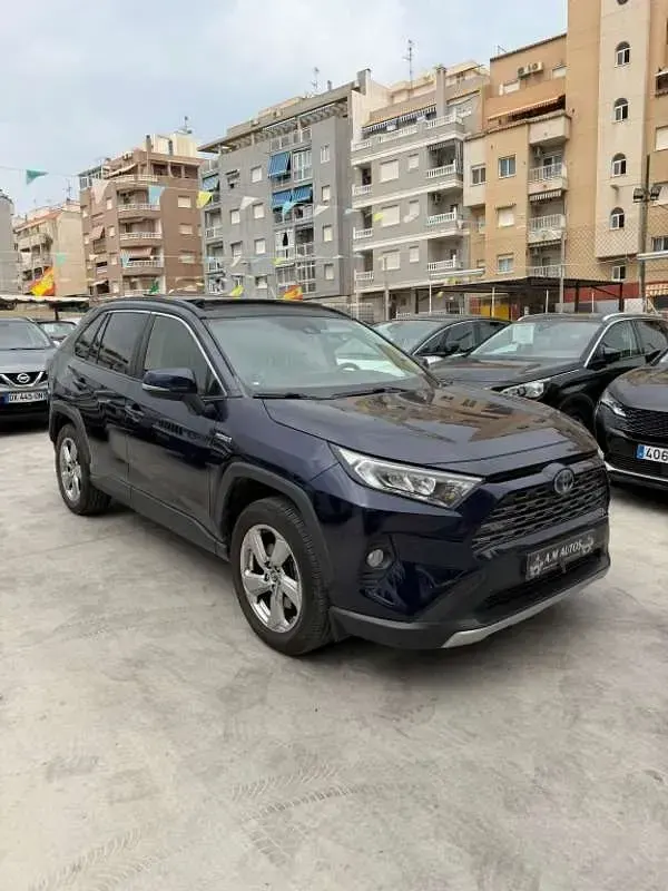 Usado Toyota RAV4 Hybrid Advance 218 CV (160 kW) 2019 Azul SUV
