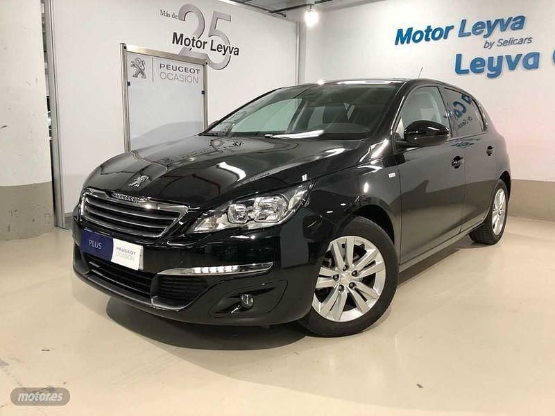Negro Usado 2017 Peugeot 308 Style | 14.190 € (Un poco caro) - Imagen 1/4