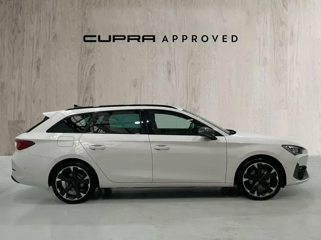 Usado Cupra Leon 150 CV (110 kW) 2024 Blanco Familiar