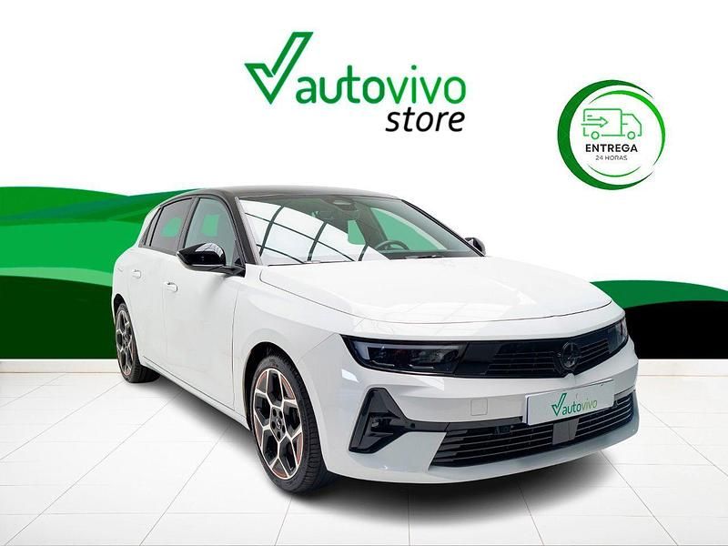 Usado Opel Astra GS Line 182 CV (133 kW) 2023 Blanco Utilitario
