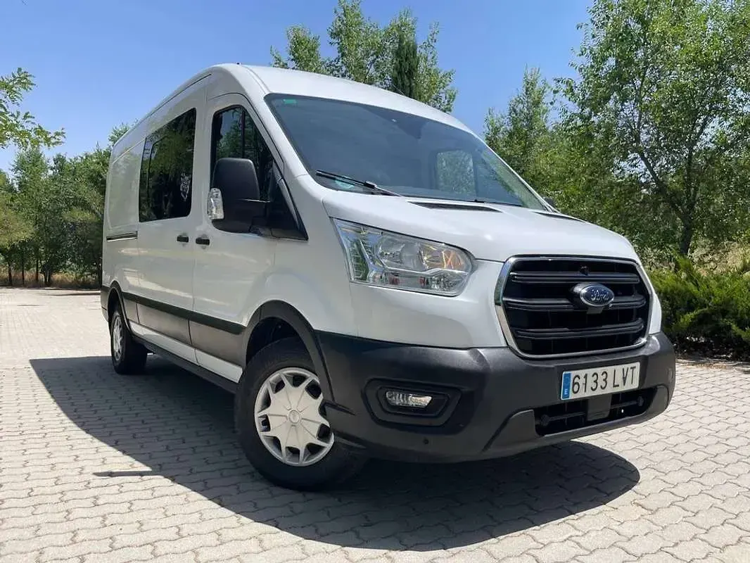 Usado Ford Transit Trend 130 CV (95 kW) 2022 Blanco Van
