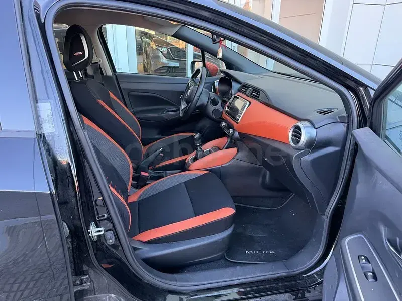 Usado Nissan Micra 117 CV (86 kW) 2019 Negro Utilitario