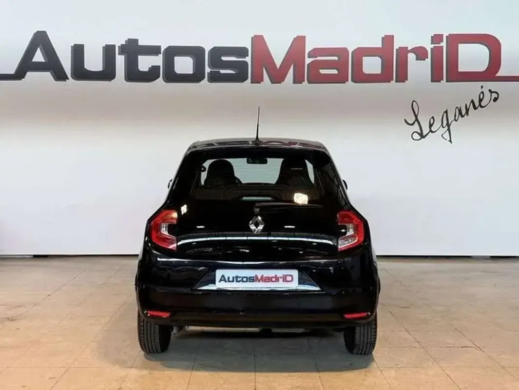 Usado Renault Twingo LIMITED 65 CV (47 kW) 2021 Negro Utilitario