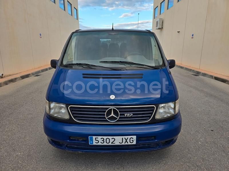 Usado Mercedes V220 122 CV (89 kW) 2001 Azul Monovolumen