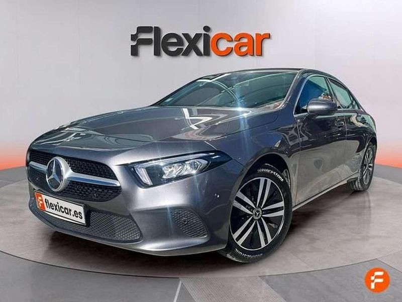 Usado Mercedes A220 224 CV (164 kW) 2022 Gris Berlina