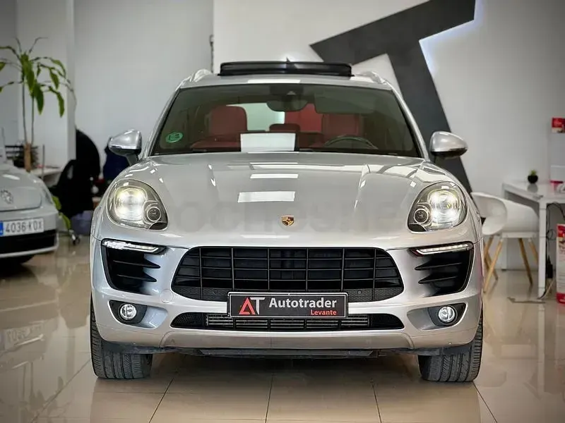 Käytetty Porsche Macan S 258 HP (189 kW) 2015 Harmaa Katumaasturi