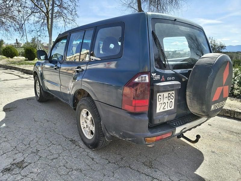 Usado Mitsubishi Montero 165 CV (121 kW) 2000 Verde SUV
