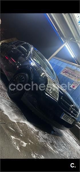 Negro Usado 2004 Opel Vectra Comfort Berlina | 2900 € (Precio justo) - Imagen 1/3
