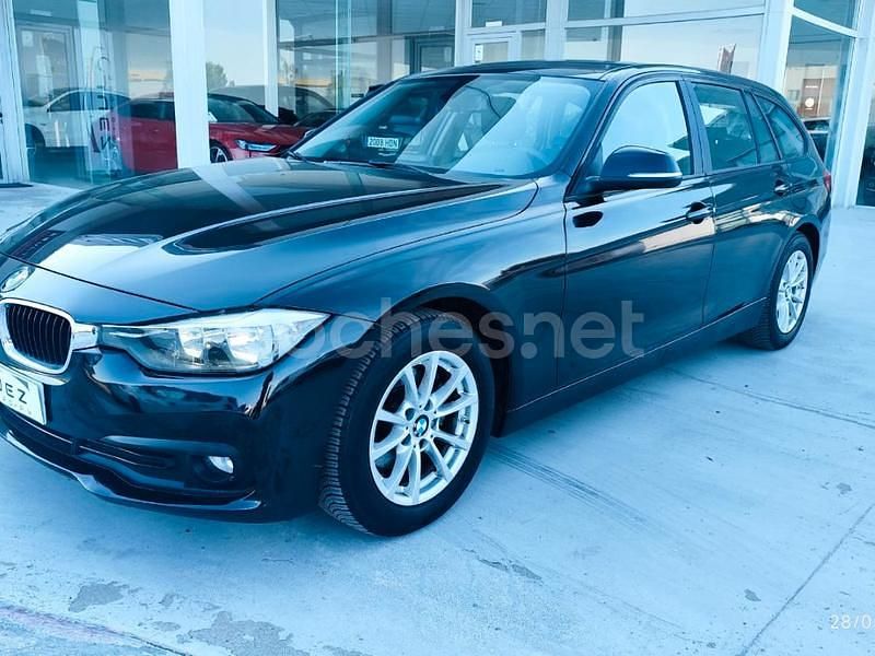 Negro Usado 2016 BMW 318 Familiar | 14.490 € (Precio justo) - Imagen 1/4