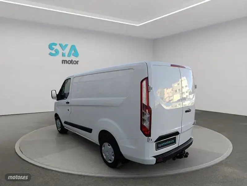 Usado Ford Transit 120 CV (88 kW) 2022 Blanco Van