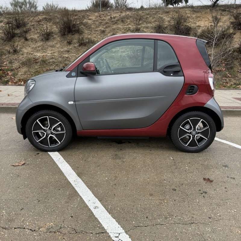 Usado Smart ForTwo Electric Drive 60 kW (82 CV) 2021 Gris Descapotable