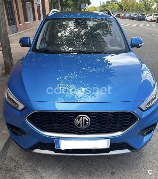 Azul Usado 2022 MG ZS Luxury Berlina | 15.900 € (Precio justo) - Imagen 1/4