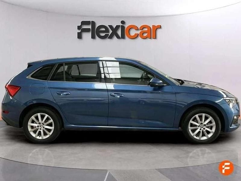 Usado Skoda Scala Ambition 110 HP (80 kW) 2021 Azul Citadino