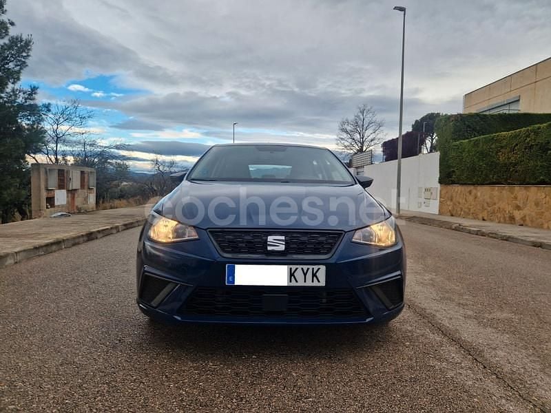 Käytetty Seat Ibiza Reference 90 HP (66 kW) 2019 Sininen Sedan