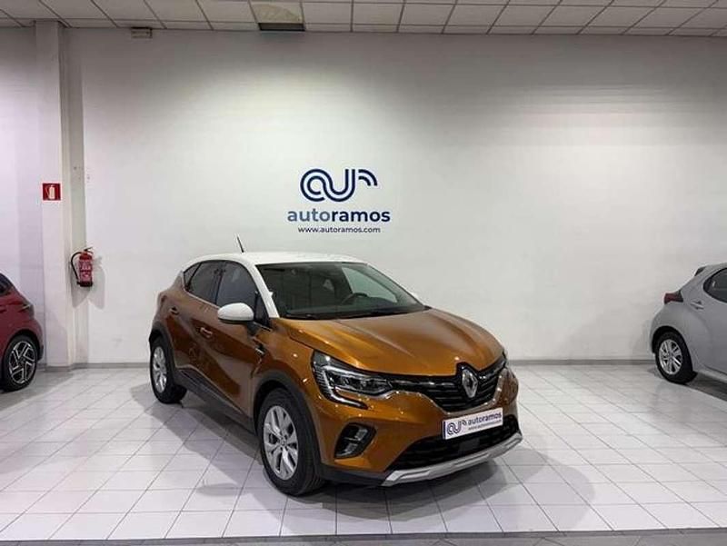 Usado Renault Captur Zen 140 CV (102 kW) 2022 Marrón SUV