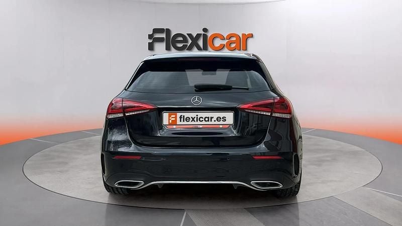 Usado Mercedes A220 190 CV (139 kW) 2019 Negro Berlina