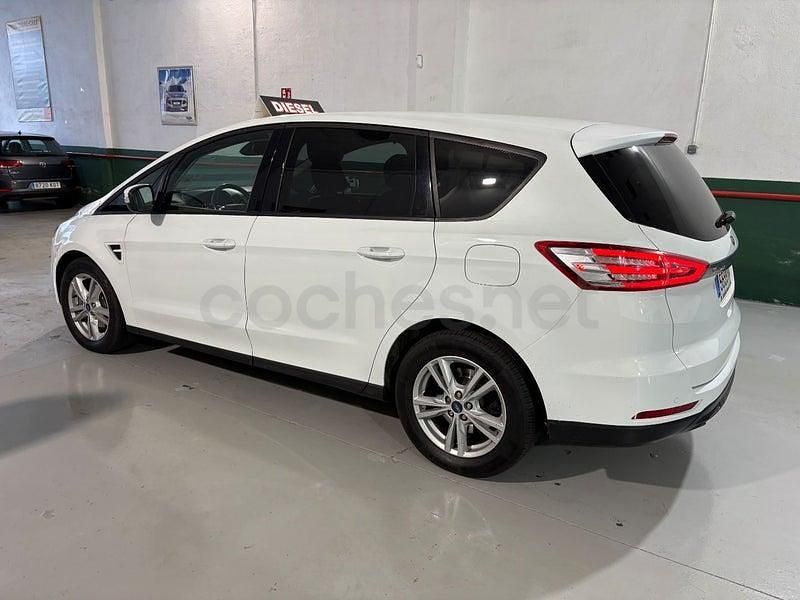 Usado Ford S-MAX Trend 150 CV (110 kW) 2019 Blanco Monovolumen