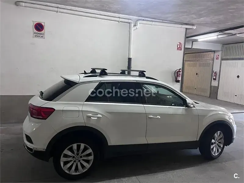 Usado VW T-Roc Advance 110 CV (80 kW) 2021 Blanco SUV