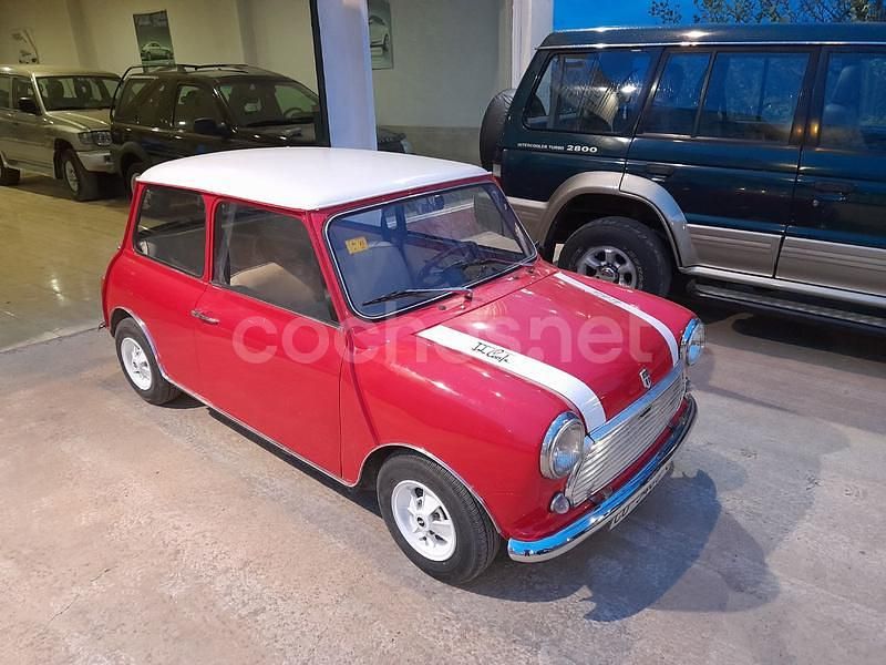 Usado Mini Cooper 115 CV (84 kW) 2001 Rojo Utilitario