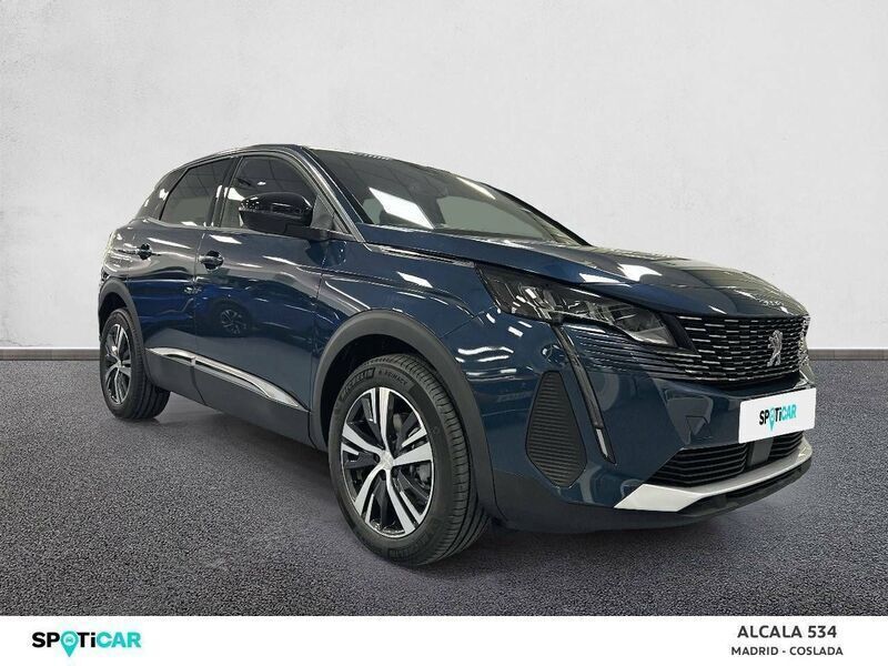 Usado Peugeot 3008 Allure 136 CV (100 kW) 2024 Azul SUV