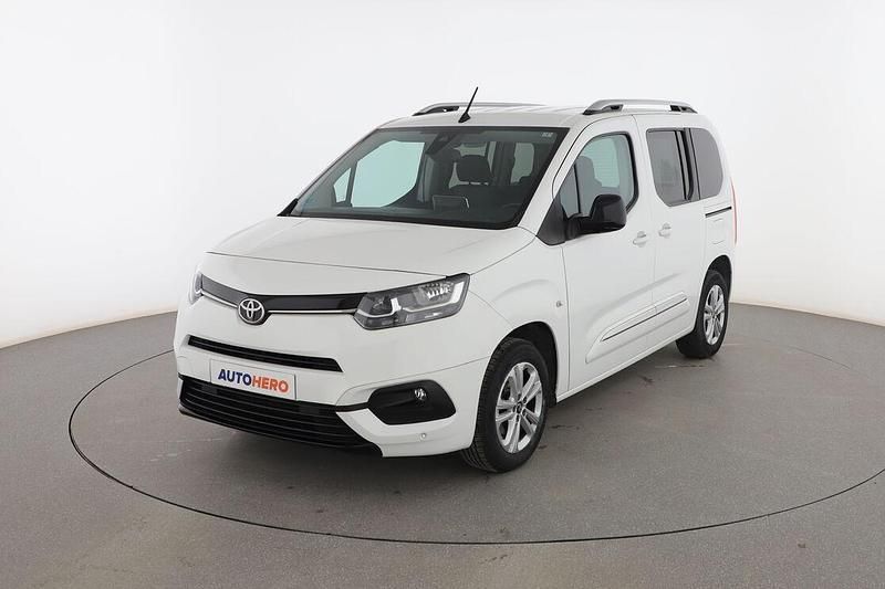 Blanco Usado 2022 Toyota Proace Verso Active Familiar | 20.499 € (Buen precio) - Imagen 1/3
