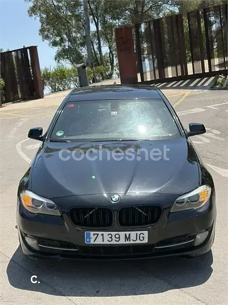Usado BMW 530 235 CV (172 kW) 2010 Negro Berlina