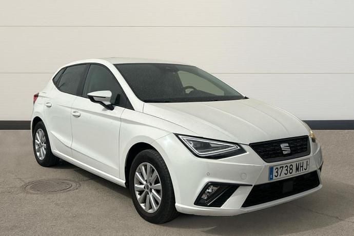 Usado Seat Ibiza Style 110 CV (80 kW) 2023 Blanco Utilitario