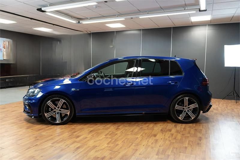 Usado VW Golf VII R 310 CV (228 kW) 2017 Azul Berlina