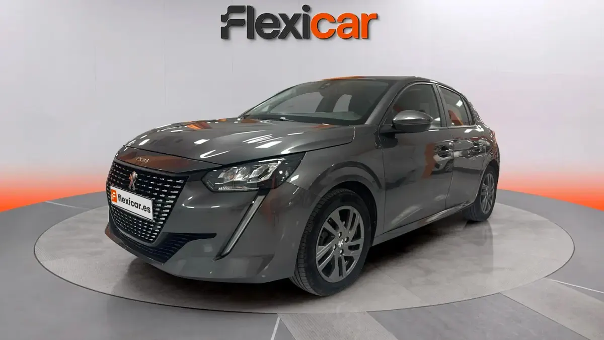 Usado Peugeot 208 Active 101 CV (74 kW) 2021 Gris Utilitario