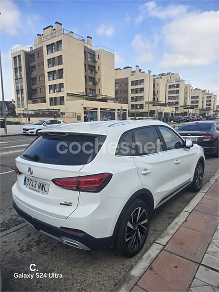 Usado MG ZS Luxury 197 CV (144 kW) 2024 Blanco SUV