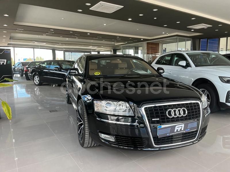 Negro Usado 2009 Audi A8 Premium Berlina | 18.400 € (Un poco caro) - Imagen 1/4