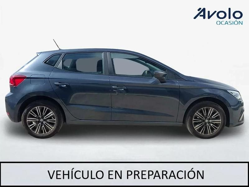 Usado Seat Ibiza Style Plus 110 CV (80 kW) 2021 Utilitario