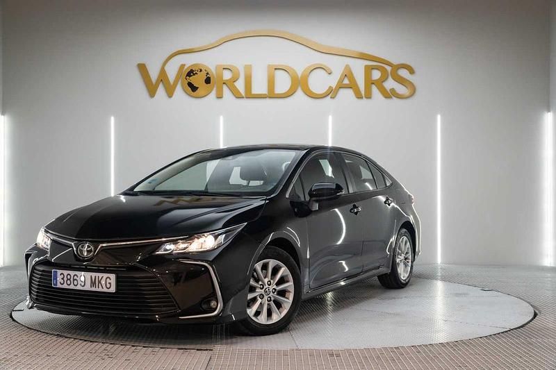 Usado Toyota Corolla Active 122 CV (89 kW) 2023 Negro Berlina