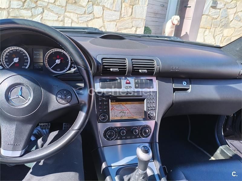 Usado Mercedes CLC200 122 CV (89 kW) 2010 Negro Utilitario