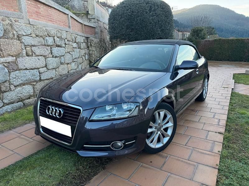 Usado Audi A3 Cabriolet Ambition 105 CV (77 kW) 2013 Beige Descapotable