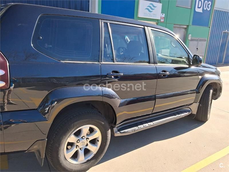 Negro Usado 2005 Toyota Land Cruiser SUV | 16.900 € (Super precio) - Imagen 1/4