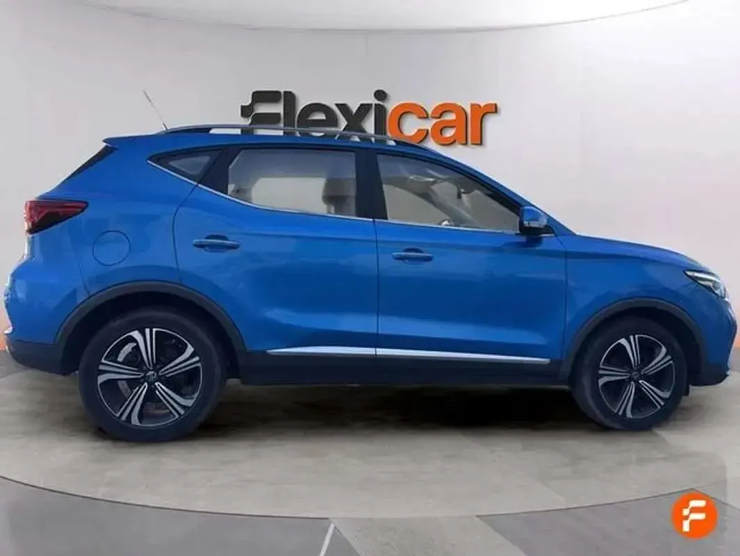Usado MG ZS Luxury 111 CV (81 kW) 2022 Azul SUV