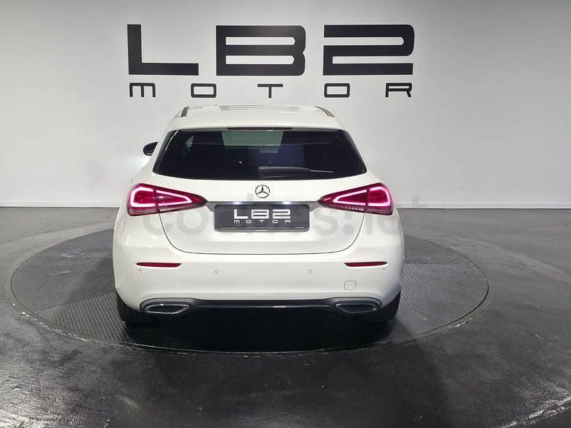 Usado Mercedes A180 116 CV (85 kW) 2018 Blanco Berlina