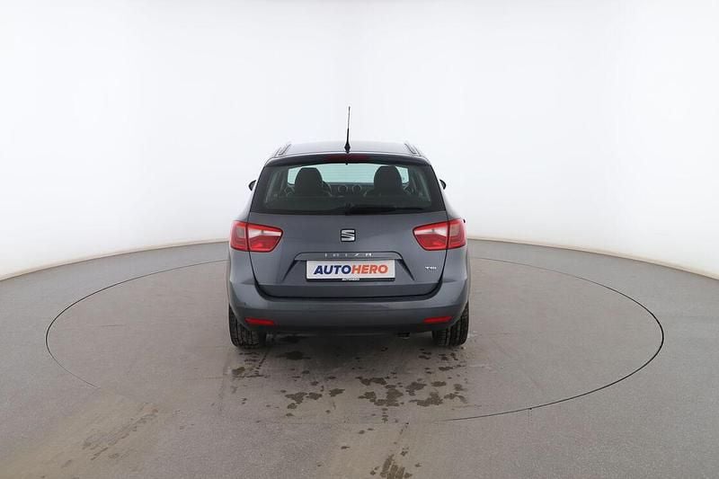 Usado Seat Ibiza ST CONNECT 90 CV (66 kW) 2016 Gris Familiar