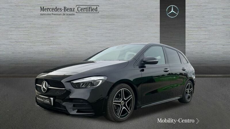 Negro noche Usado 2023 Mercedes B200 AMG line Monovolumen | 35.300 € (Un poco caro) - Imagen 1/4