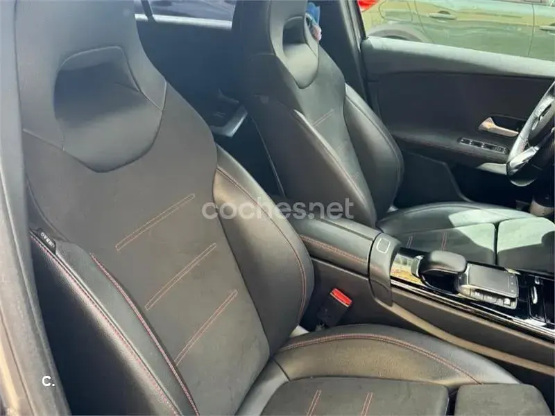 Usado Mercedes A200 136 CV (100 kW) 2019 Gris / plata Berlina