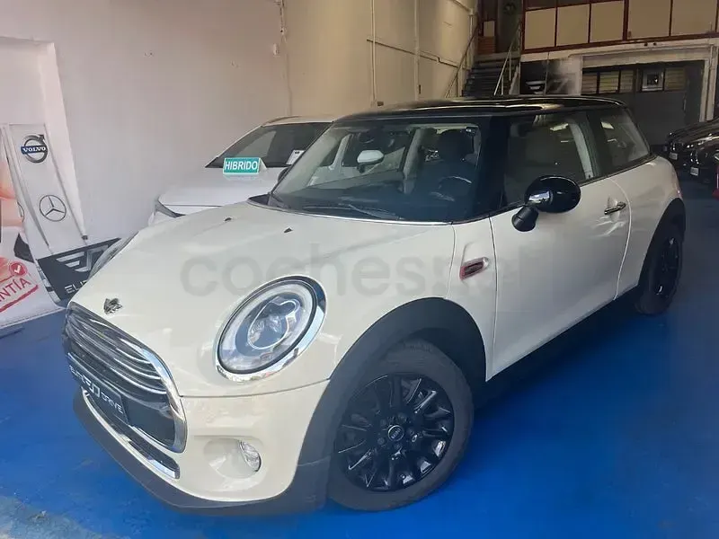 Usado Mini Cooper 136 CV (100 kW) 2015 Beige Utilitario
