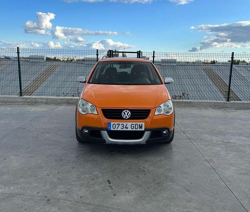 Usado 2008 VW Polo Cross Utilitario | 9990 € - Imagen 1/4