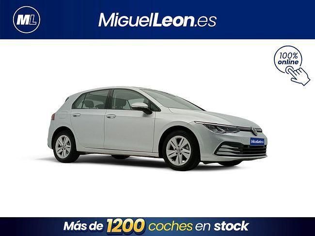 Usado VW Golf VIII Life 110 CV (80 kW) 2021 Gris Berlina
