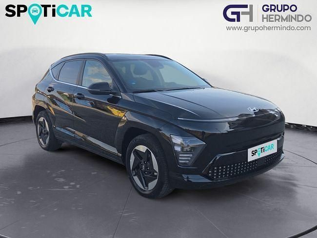 Usado Hyundai Kona 99 kW (135 CV) 2024 Negro SUV