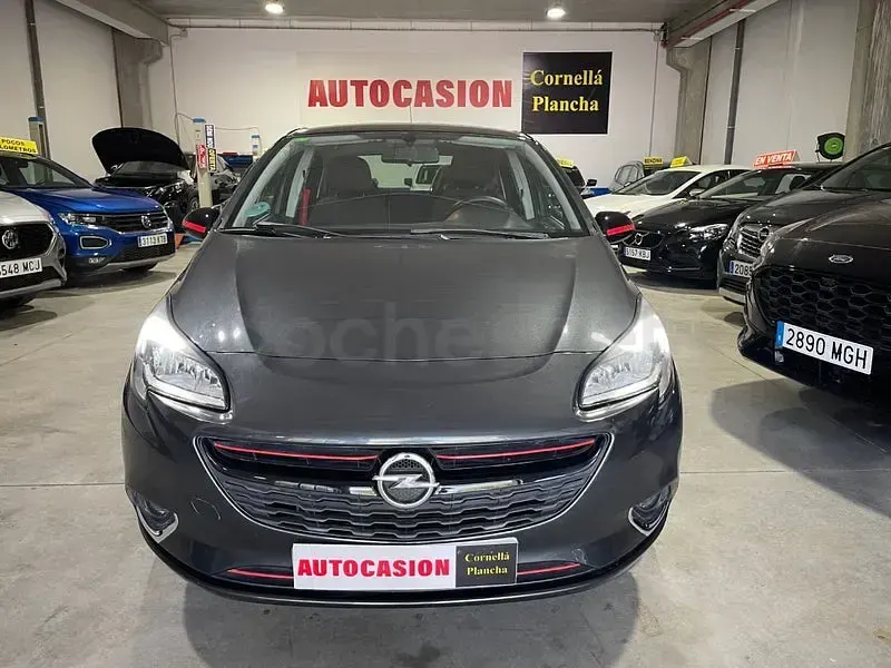 Usado Opel Corsa Color Edition 90 CV (66 kW) 2018 Gris / plata Utilitario